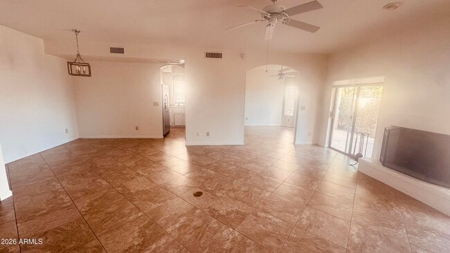 Photo - 6707 E Kelton Ln