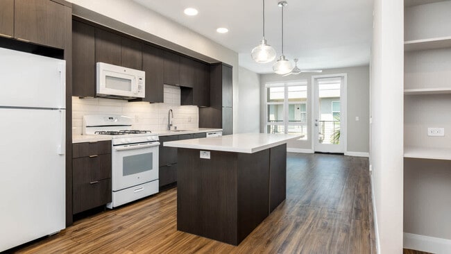 Living Room with Hard Surface Flooring - Mara Pacific Beach