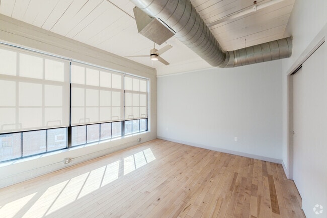 1 BR, 1 BA
