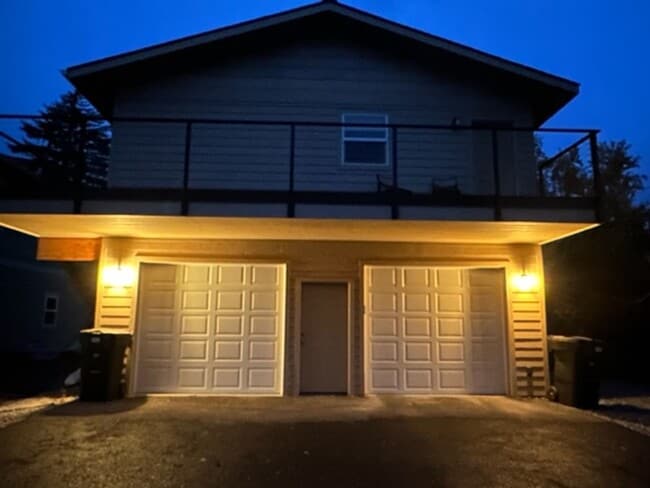 Building Photo - Whitefish Apartment