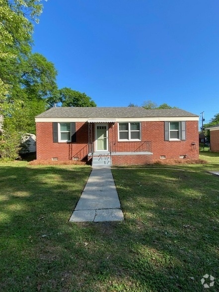 Building Photo - 1210 Sunnyside Dr Rental