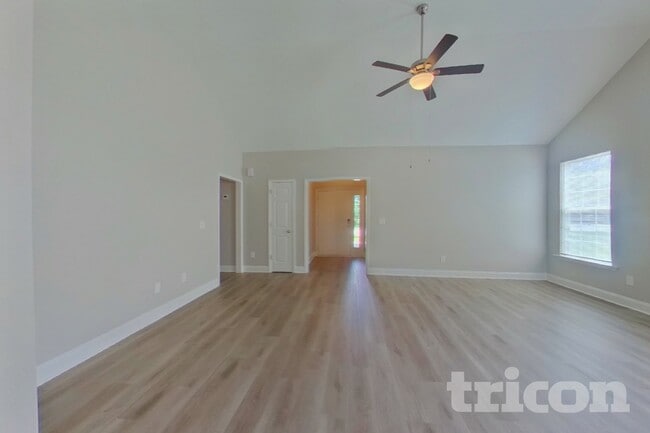 Photo - 110 Darian Dr