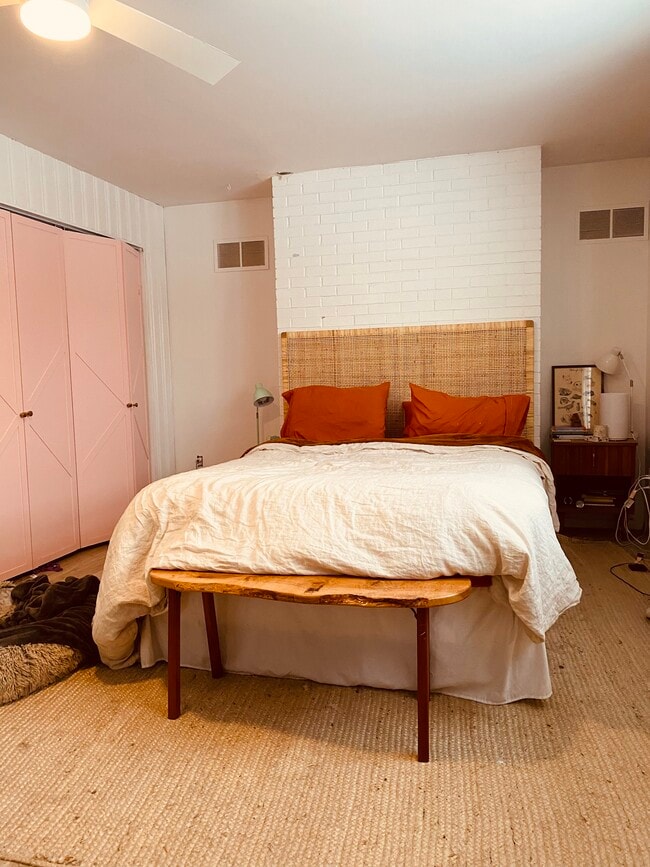 Photo - 367 Belwood Ave Unit Upstairs 3BR