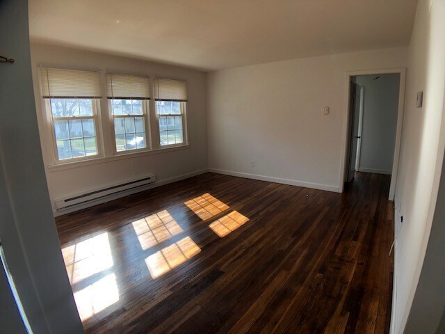 Photo - Great space in Rockville!