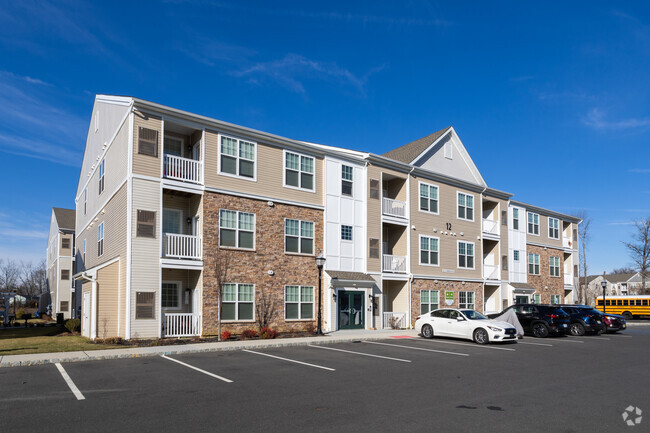 Building Photo - Heritage at Mount Holly Rental