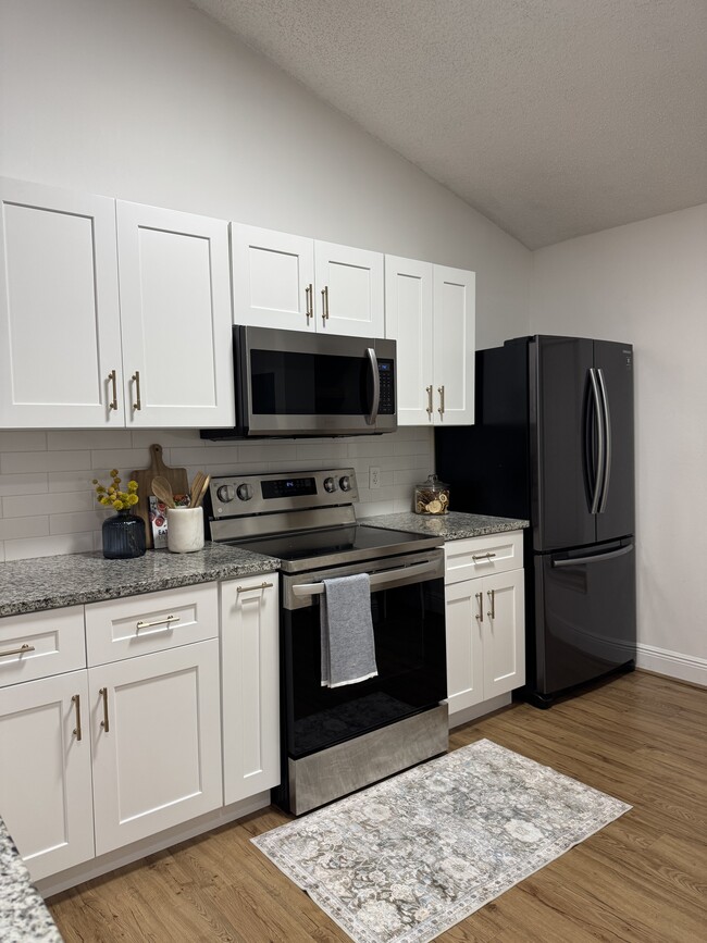 Photo - 3651 N Goldenrod Rd Unit F208