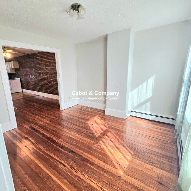 Photo - 2 Mead St Unit 3A