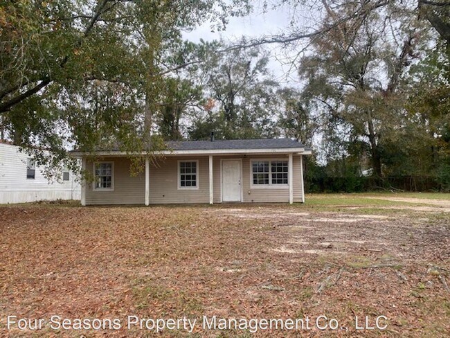 3 br, 2 bath House - 700 Beverly Drive - 3 br, 2 bath House - 700 Beverly Drive