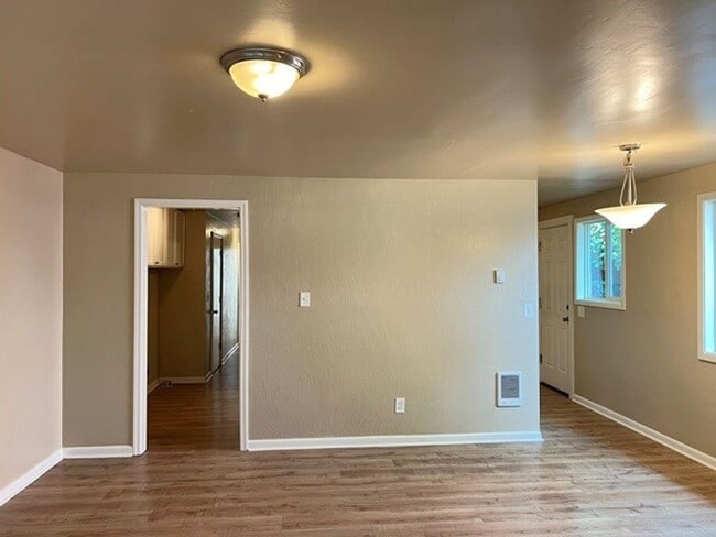 Photo - alcj01* Unit 2517