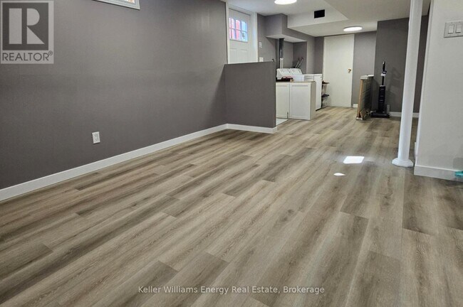 Photo - 213 Glen Hill Dr