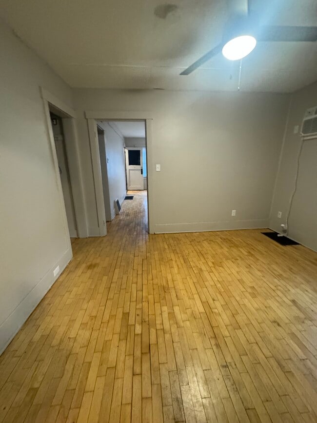 Photo - 165 Huff St Unit 4