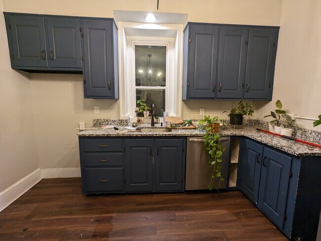 Photo - 504 Arch St