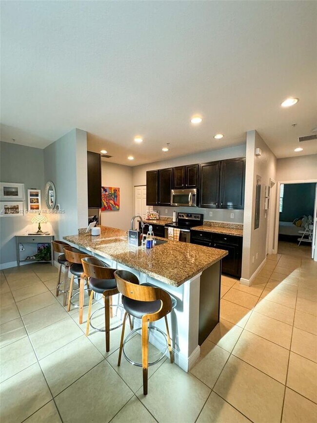 Photo - 1006 SW 147th Ave
