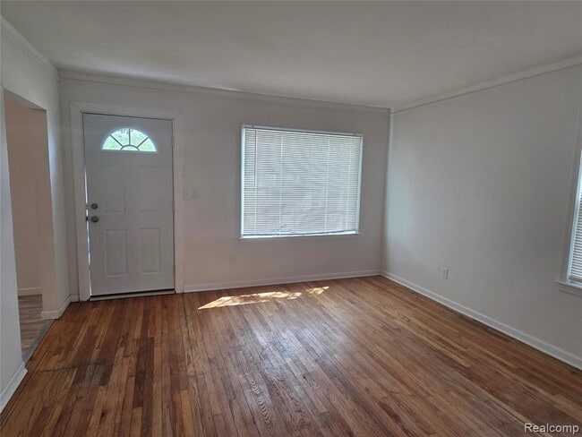 Photo - 7211 Paige Ave