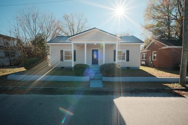 Building Photo - 4313 Wallace St