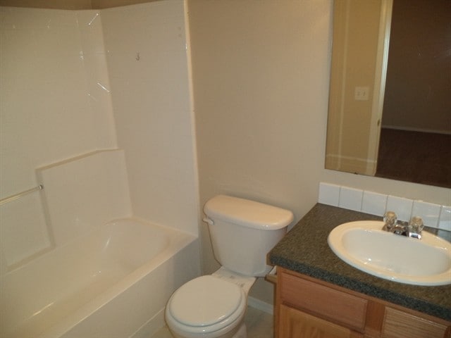 Photo - 684 E Full Moon St