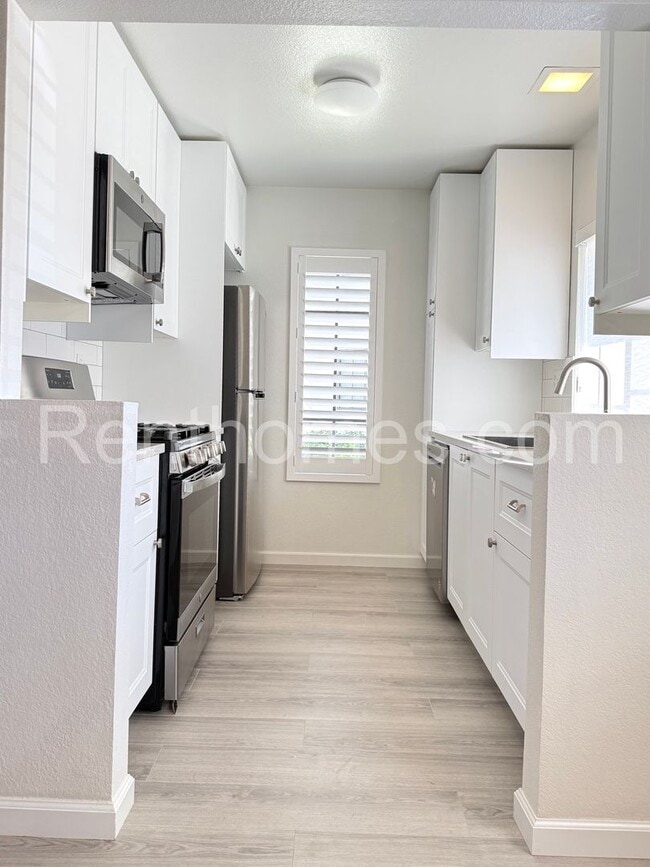 Photo - 8521 Summerdale Rd