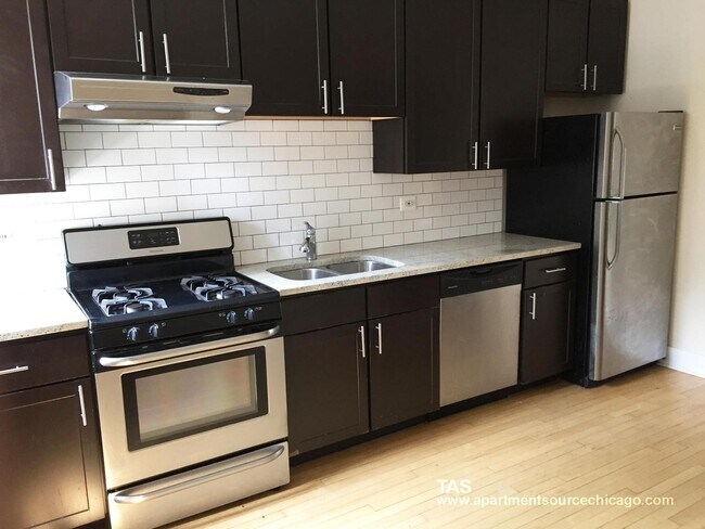 1925 W Winona St Unit 1
