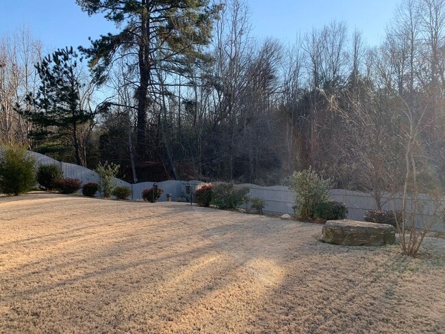 Photo - 549 W Holloway Dr