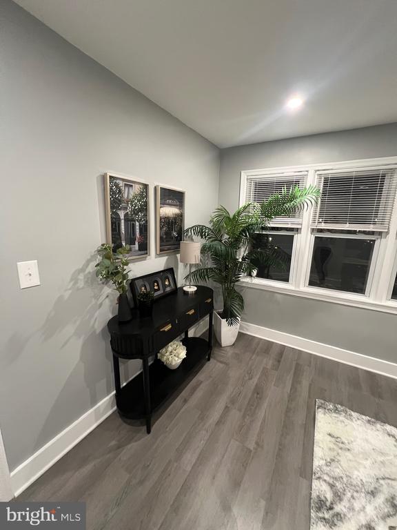 Photo - 517 7th St NE Unit 2