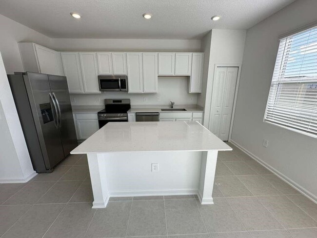 Photo - 2742 Skyline Lp