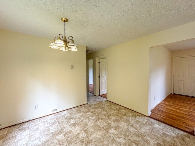 Photo - 3Bed/1Bath Home.