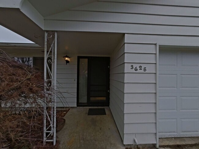 Photo - 3 Bedroom Family Home in the Harlow Street Bridge Area