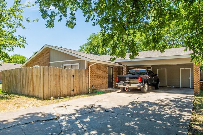 Photo - 10622 Golden Quail Dr Condo