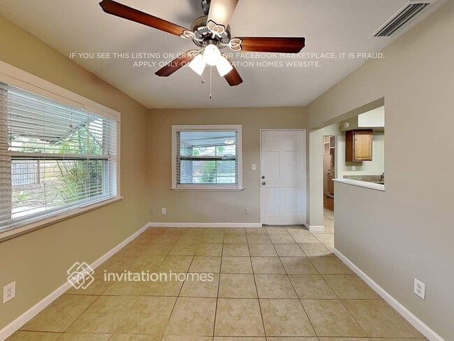 Photo - 3415 32nd St W