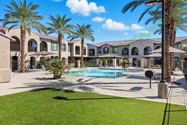 Building Photo - Beautiful Chandler Single-Story Condo in a...
