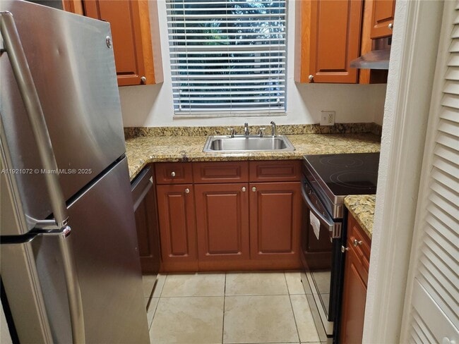 Photo - 1300 Moffett St Unit 216