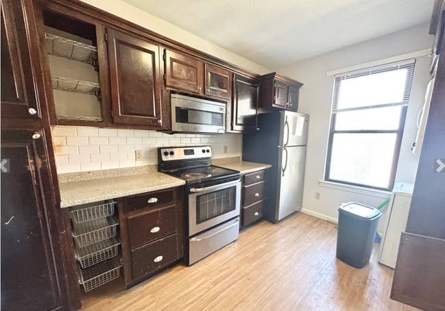 Photo - 1578 Tremont St Unidad 4 Rental