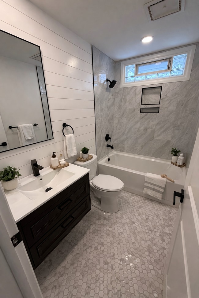 Photo - 76 S Union Rd Unit Upper