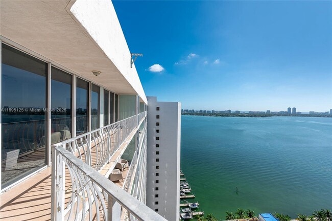 Photo - 7601 E Treasure Dr Condo Unit PH224