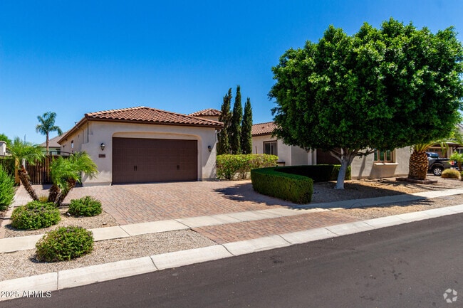 Building Photo - 7556 W Crystal Rd Rental