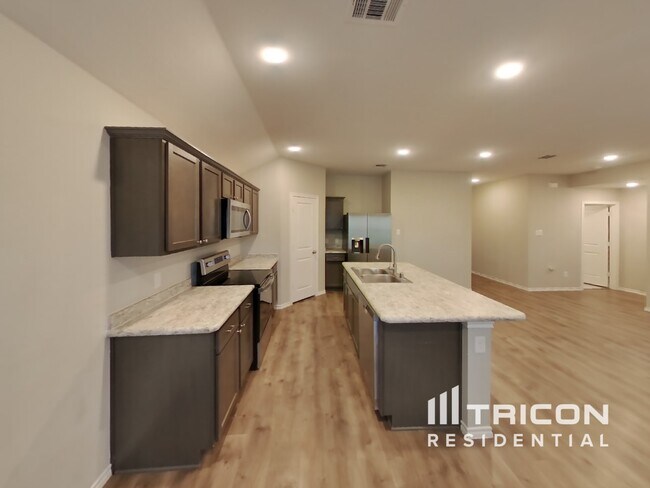 Photo - 1904 Tulipwood Dr