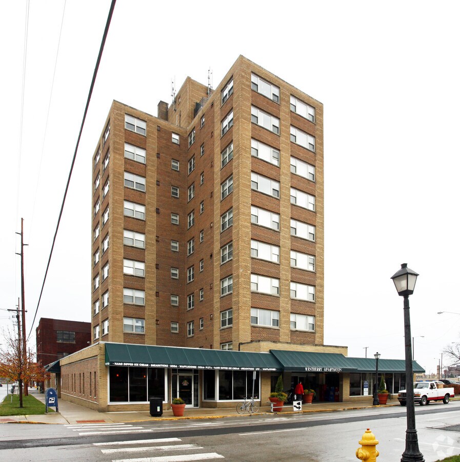 Westberry Apartments - 729 Fulton St Apartments