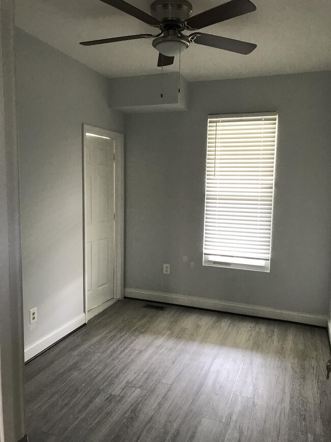 Photo - 5324 Ready Ave