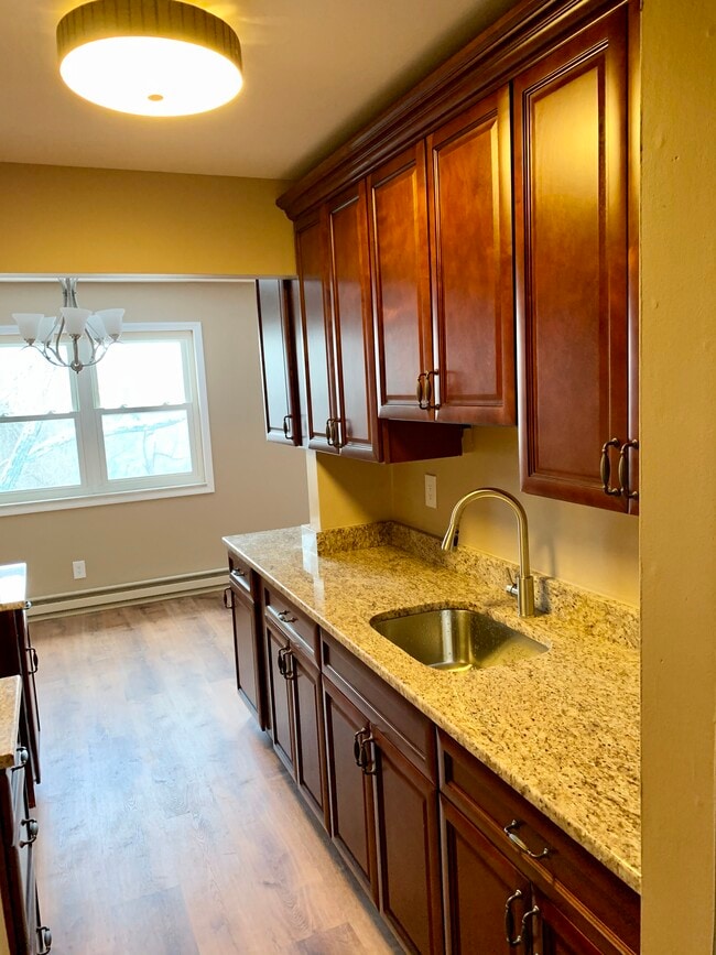 Photo - 100 Pierson Miller Dr Unit E5