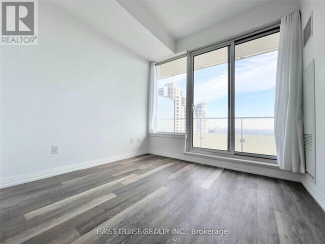 Photo - 75 Canterbury Pl Unité 2301