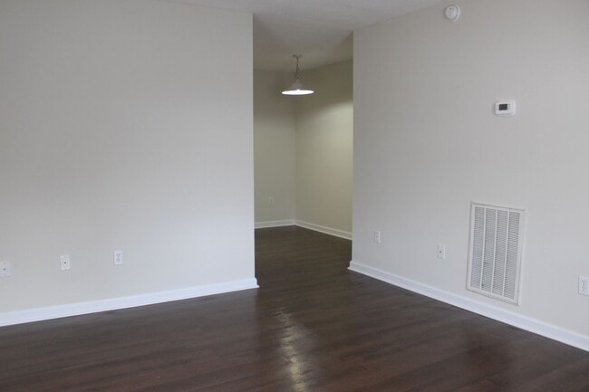Photo - 1219 Byrne Ave Unit 1219 Byrne Ave C