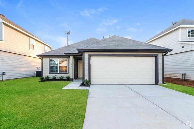 Building Photo - 5610 Briana Dee Dr Rental