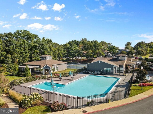 Building Photo - 9220 Old Lantern Way Unit 1BED1BATH Rental