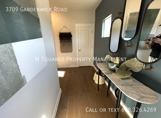Photo - 3709 Gardenwick Rd