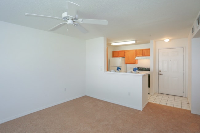 Photo - 6401 St Johns Ave Unidad 306