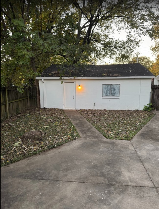 Photo - Cozy 4-Bedroom 1 Bath Home  in Peaceful Louisville Neighborhood