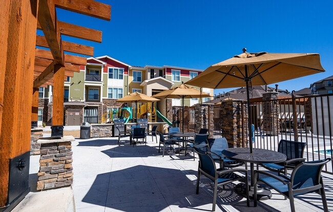 Photo - South Range Crossings