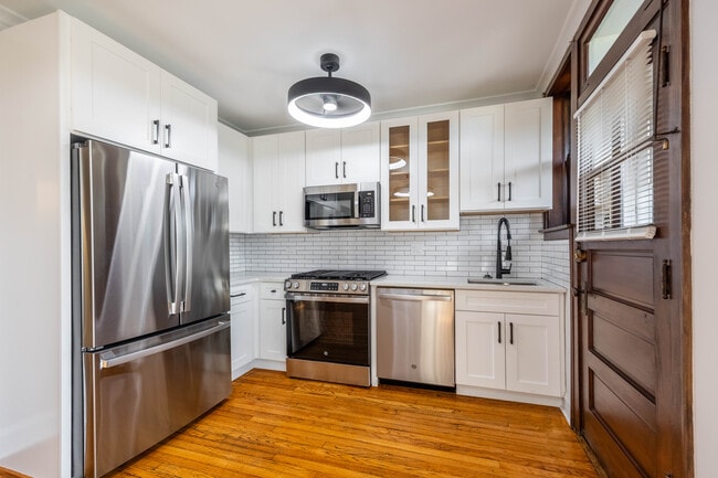 Photo - 3127 N Spaulding Ave Unit 2