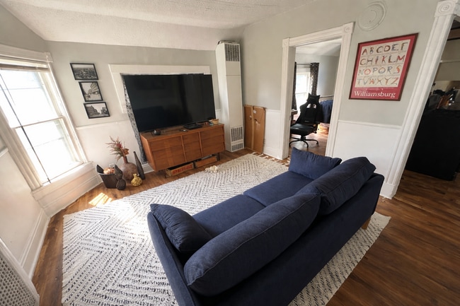 Photo - 2522 Howard St NE Unit 2