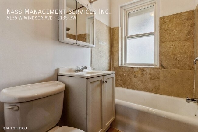 Photo - 5135 W Windsor Ave Unit 5135-3W